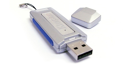 USBメモリー　PE-DESIGN インストール用 （刺しゅうPRO11海外版）